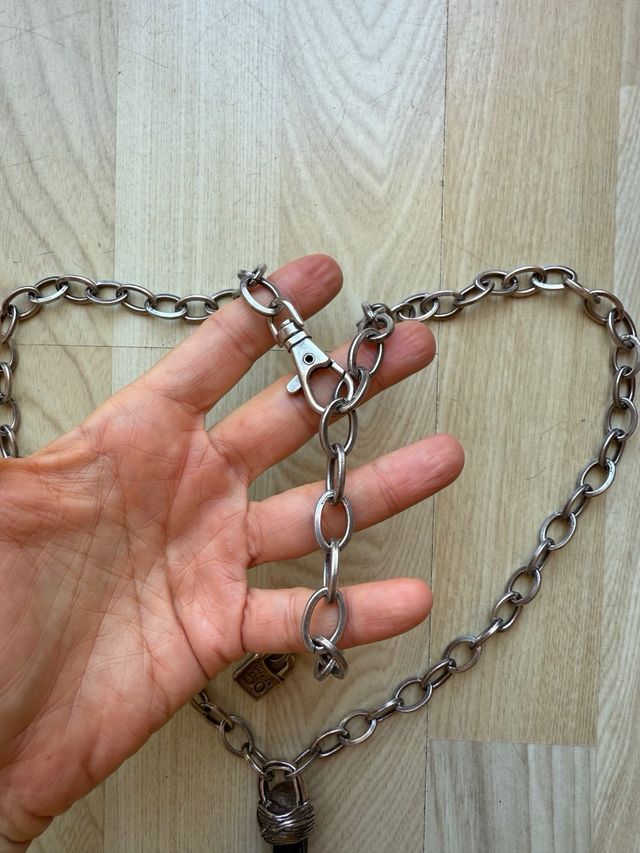 Collar Zamak Largo Cuerno Negro Resina UNOde50