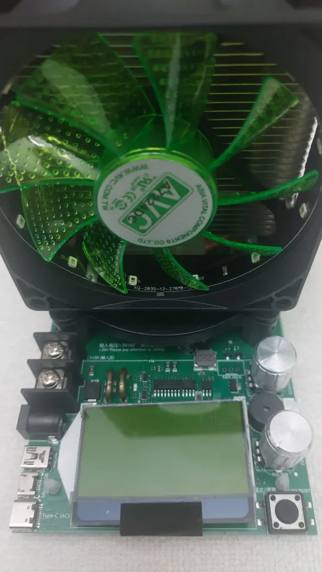 Carga Electrónica Constante Ajustable