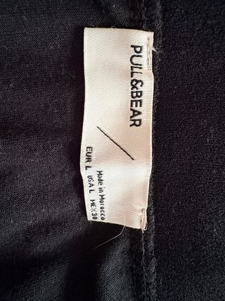 Falda tul negra plisada