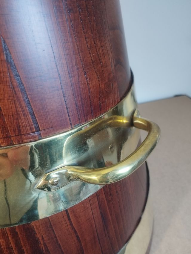 Sella de Roble Artesanal de 17cm de Boca