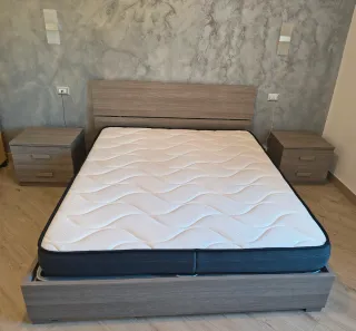 Camera da letto matrimoniale