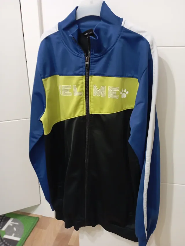 Chaqueta chándal Kelme