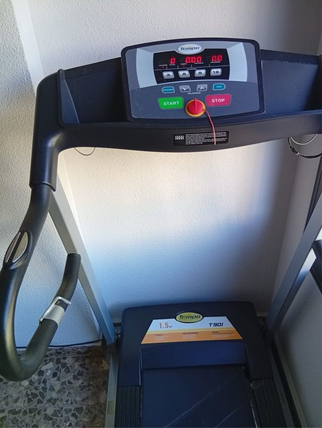 Cinta de Correr Tempo T90I 1.5 HP