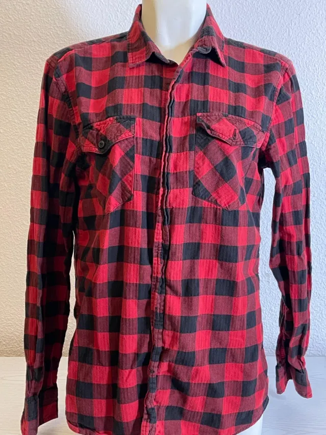 Camisa cuadros Pull&Bear roja y negra