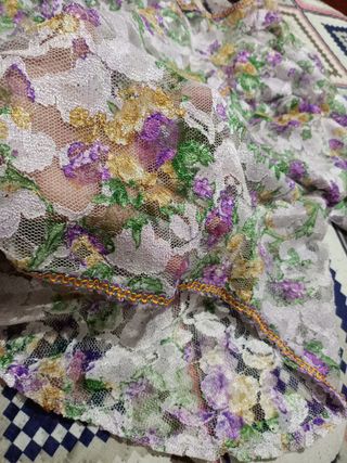 Blusa floral encaje talla única