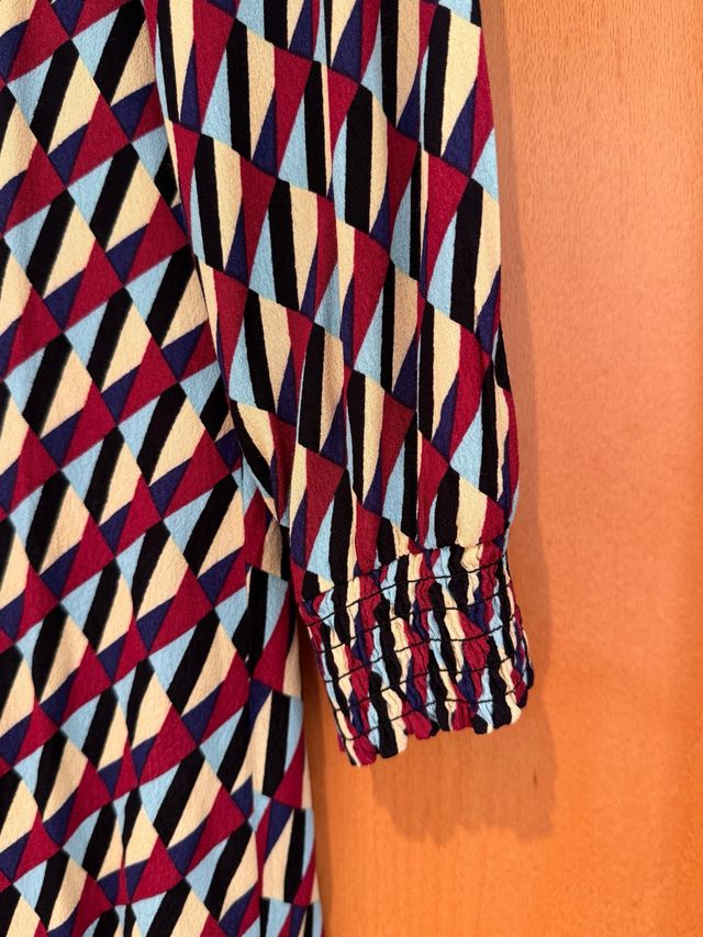 Vestido estampado geométrico