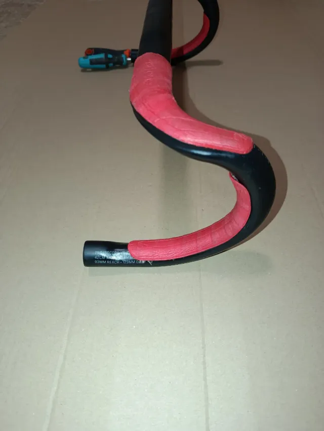 Manillar carbono bontrager pro 42