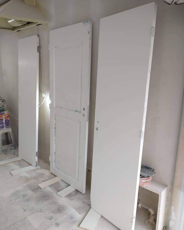 LACADO PUERTAS  MUEBLES