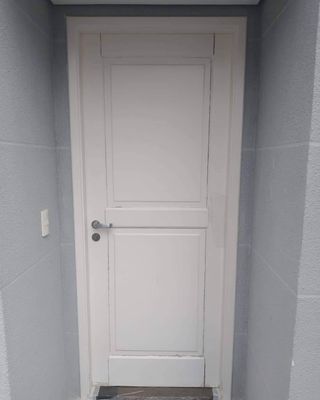 LACADO PUERTAS  MUEBLES