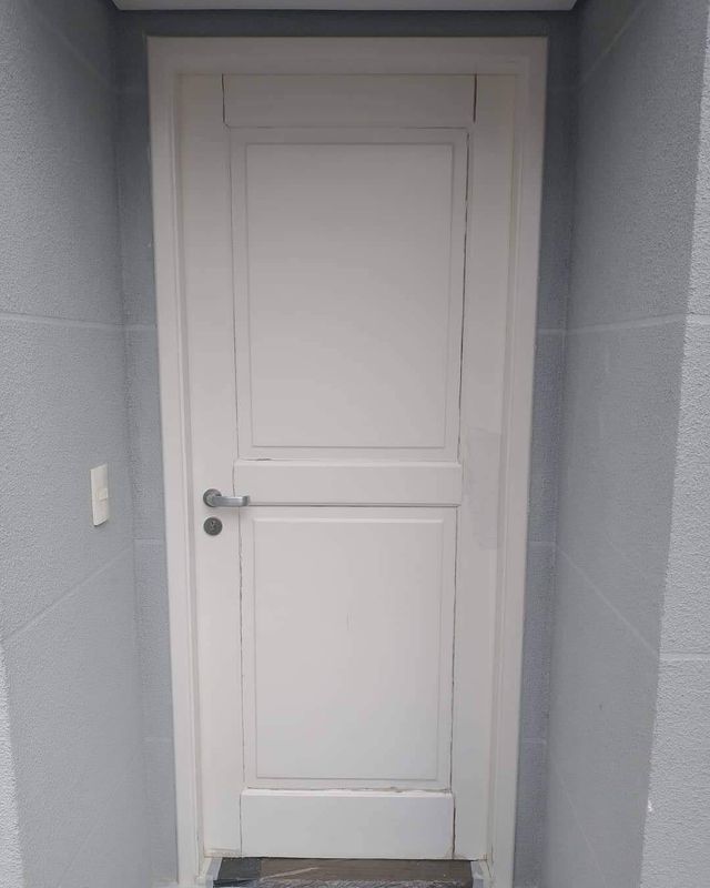 LACADO PUERTAS  MUEBLES