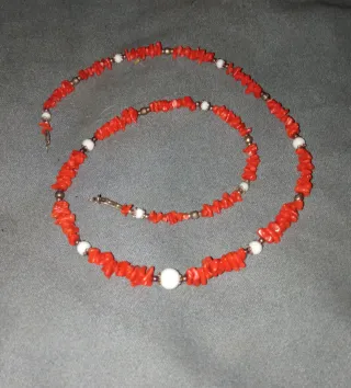 Collana vintage corallo e perline