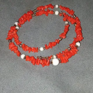 Collana vintage corallo e perline