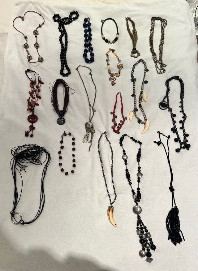 Lote 18 collares largos mujer