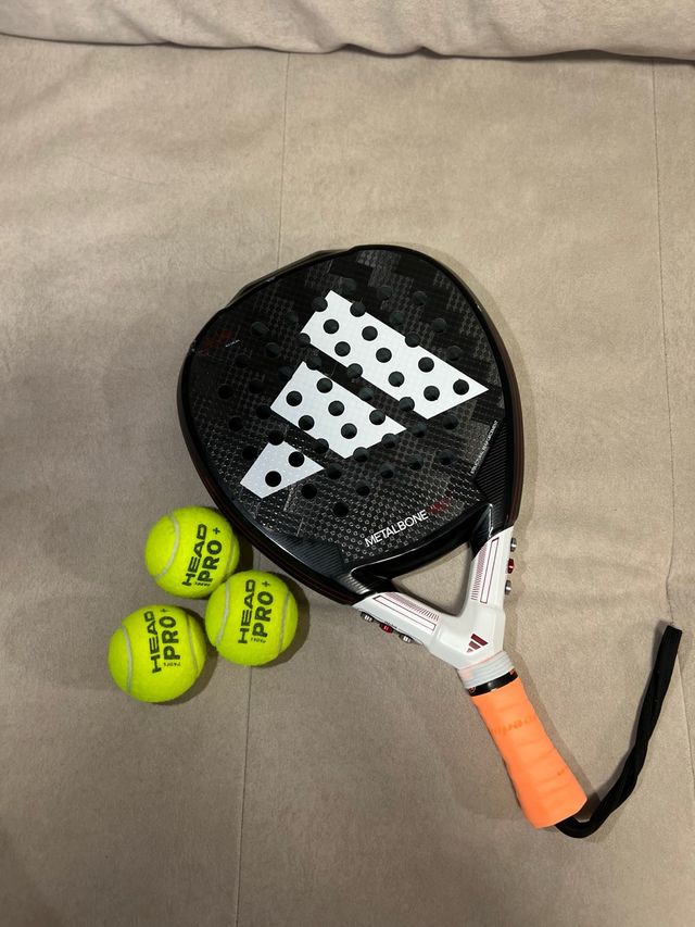 Pala Adidas Metalbone 3.3 HDR+ Ale Galán