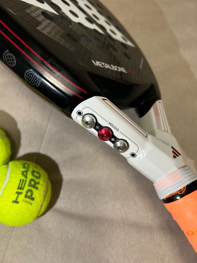 Pala Adidas Metalbone 3.3 HDR+ Ale Galán