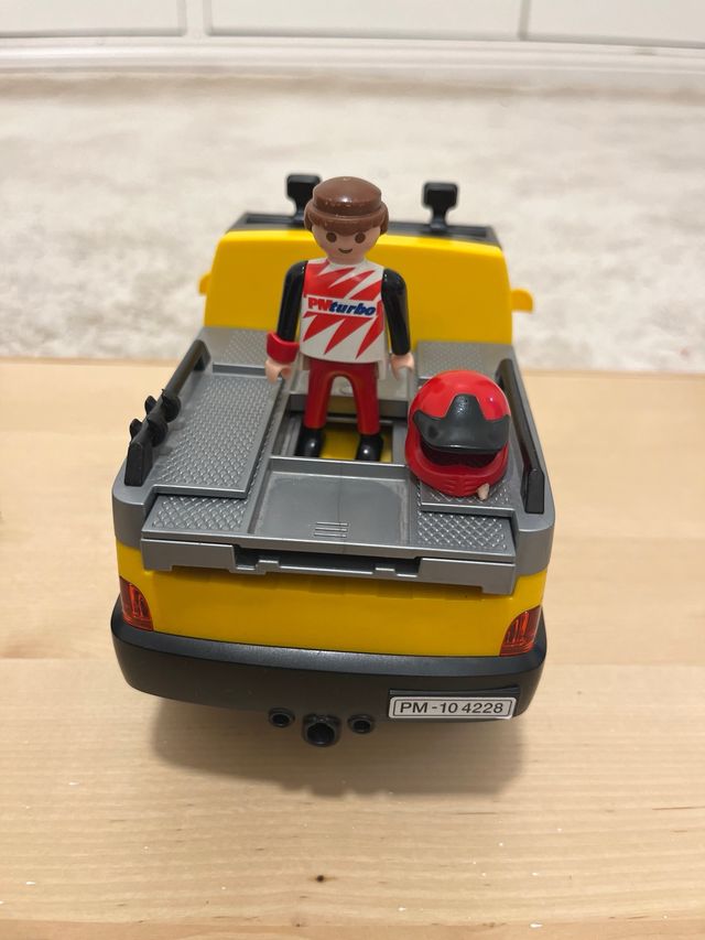 Playmobil 4228 Pick-up con figura