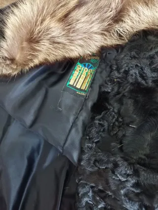 Abrigo de astracán natural negro/marrón