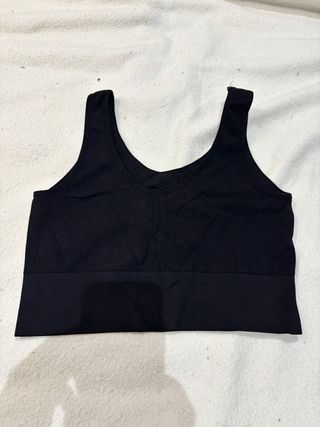 Top deportivo Shein Talla M Negro