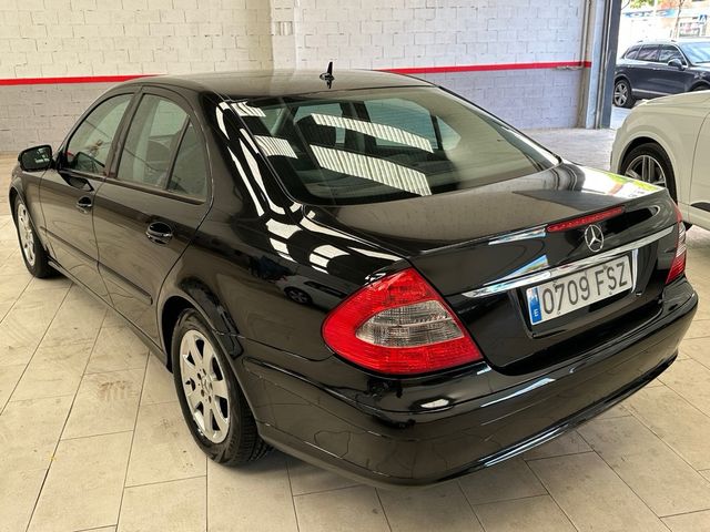 Mercedes-Benz Clase E 2006