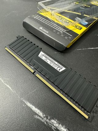 RAM DDR4 8GB 3000MHz corsair vengance