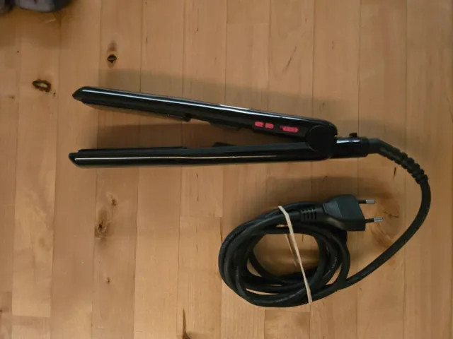 Planchas de pelo Rowenta SF6042 negras