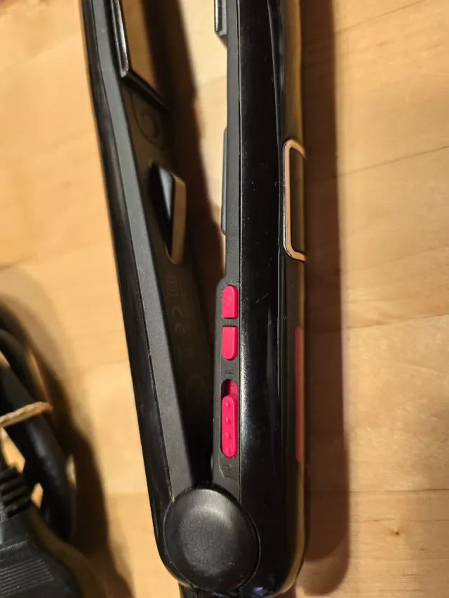 Planchas de pelo Rowenta SF6042 negras