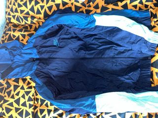 Chaqueta Nike Azul y Blanca