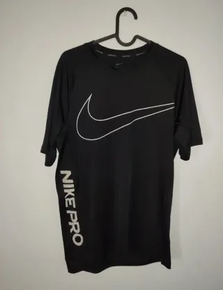 Camiseta Nike Pro Negra
