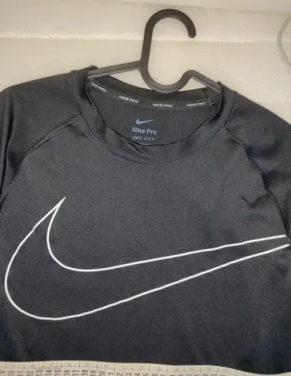 Camiseta Nike Pro Negra