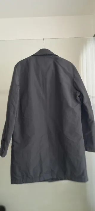 Cappotto impermeabile grigio