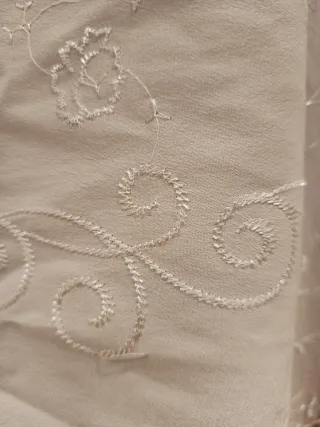 Pashmina de seda bordado rosa y beige