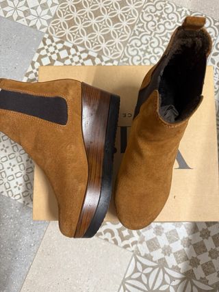 Botín Chelsea Yerse Cuña Marrón