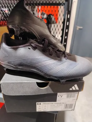 Botines Adidas Grises Nuevos