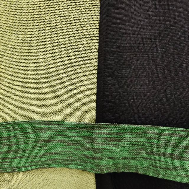 Abrigo Avispada TM Negro y Verde