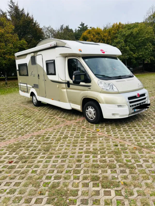 Autocaravana Burstner Ixeo IT664