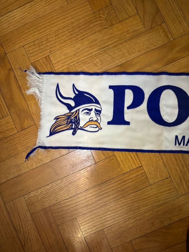 Bufanda Podemos Madrid/Barcelona Abril 2011