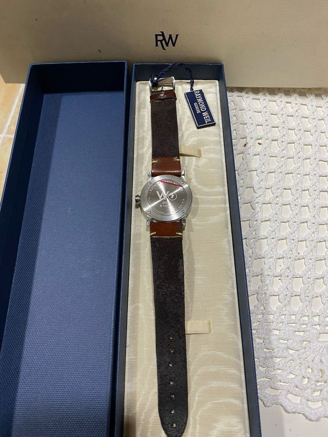 Reloj Raymond Weil Geneve Zafiro Marrón/Amarillo