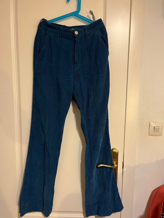 Pantalones de pana acampanados