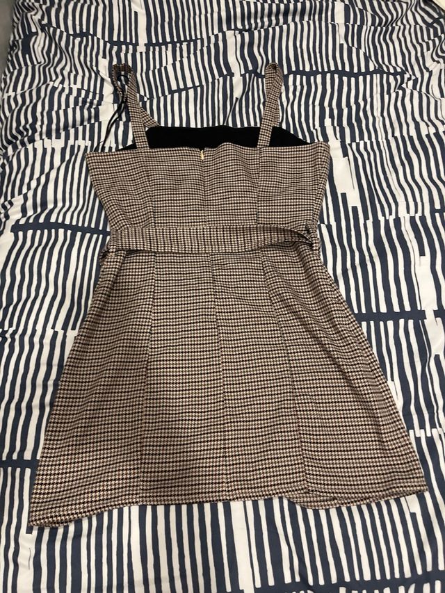 Vestido cuadros Bershka