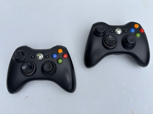 2 Mandos Xbox 360 Negros