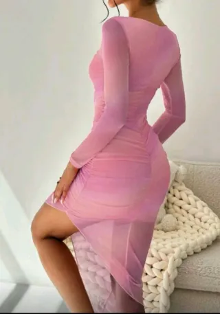 Vestido rosa y morado