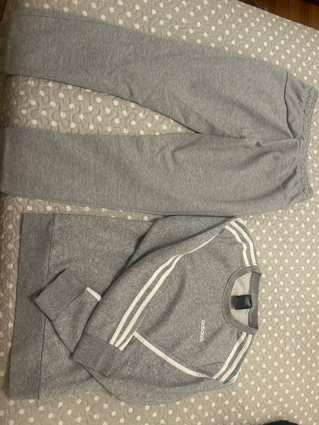 Conjunto chándal Adidas gris