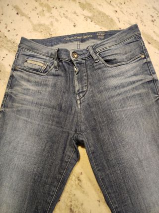 Pantalón vaquero Calvin Klein Mujer T 38