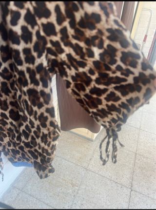 Blusa animal print manga abullonada lazos