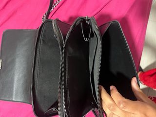 Bolso Negro Cadena