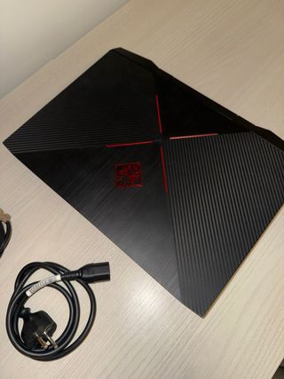 Ordenador HP Omen Negro y Rojo