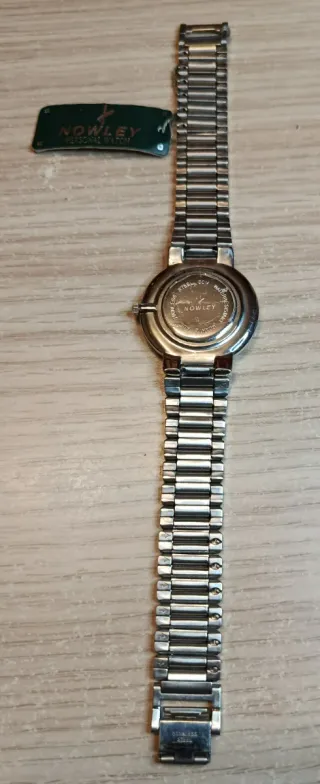 Reloj Nowley. Clásico. Nuevo