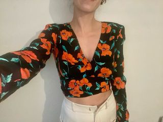 Top Zara floral manga larga