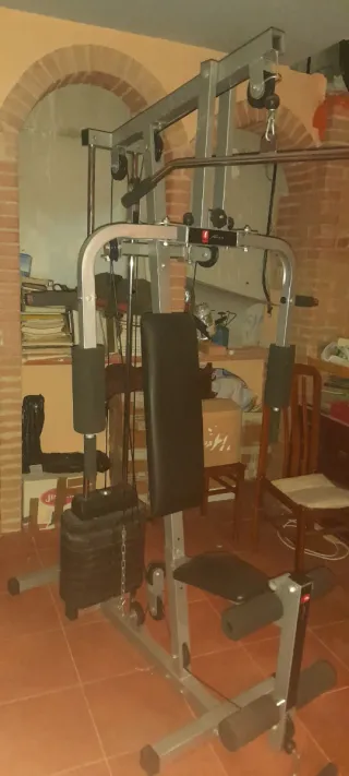 Máquina de musculación poco uso. Entrega en person