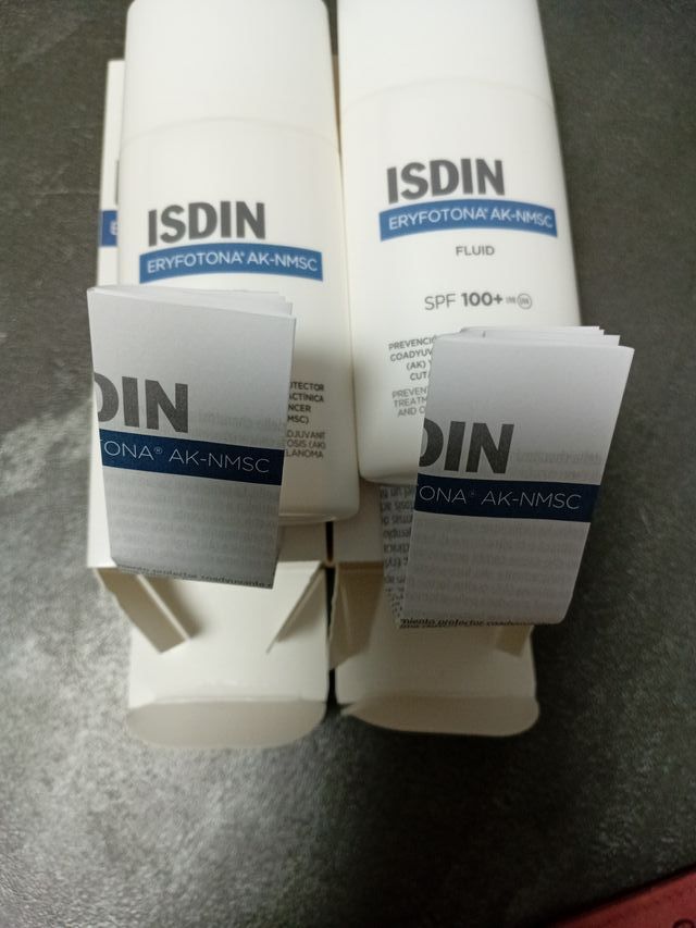 ISDIN Eryfotona AK-NMSC SPF 100+ Fluid